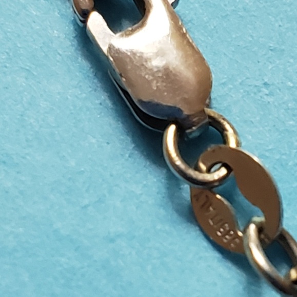 18 inch Silver necklace - Picture 5 of 8